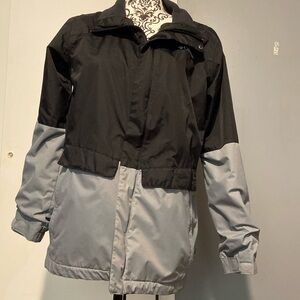 Columbia kids boys girls 100% nylon waterproof Omni tech Rain Jacket size large